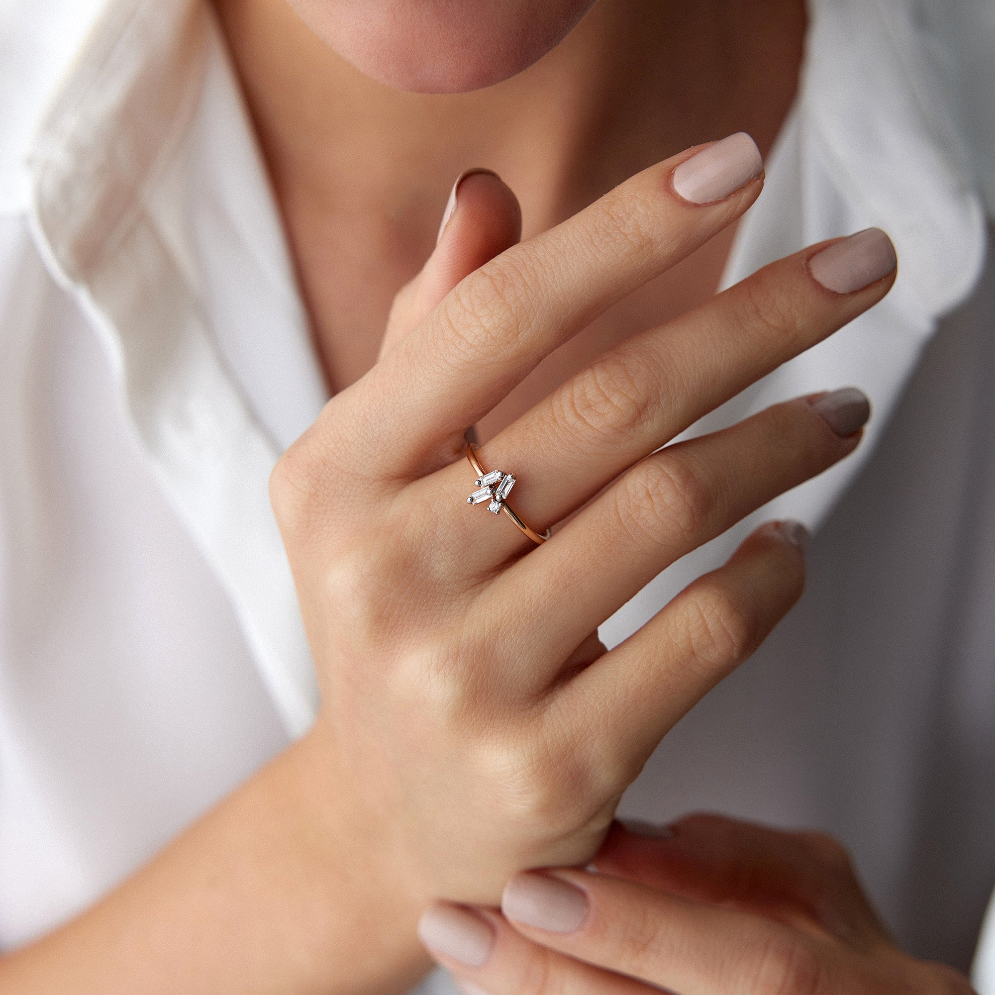 14K Gold Minimal Baguette Diamond Ring