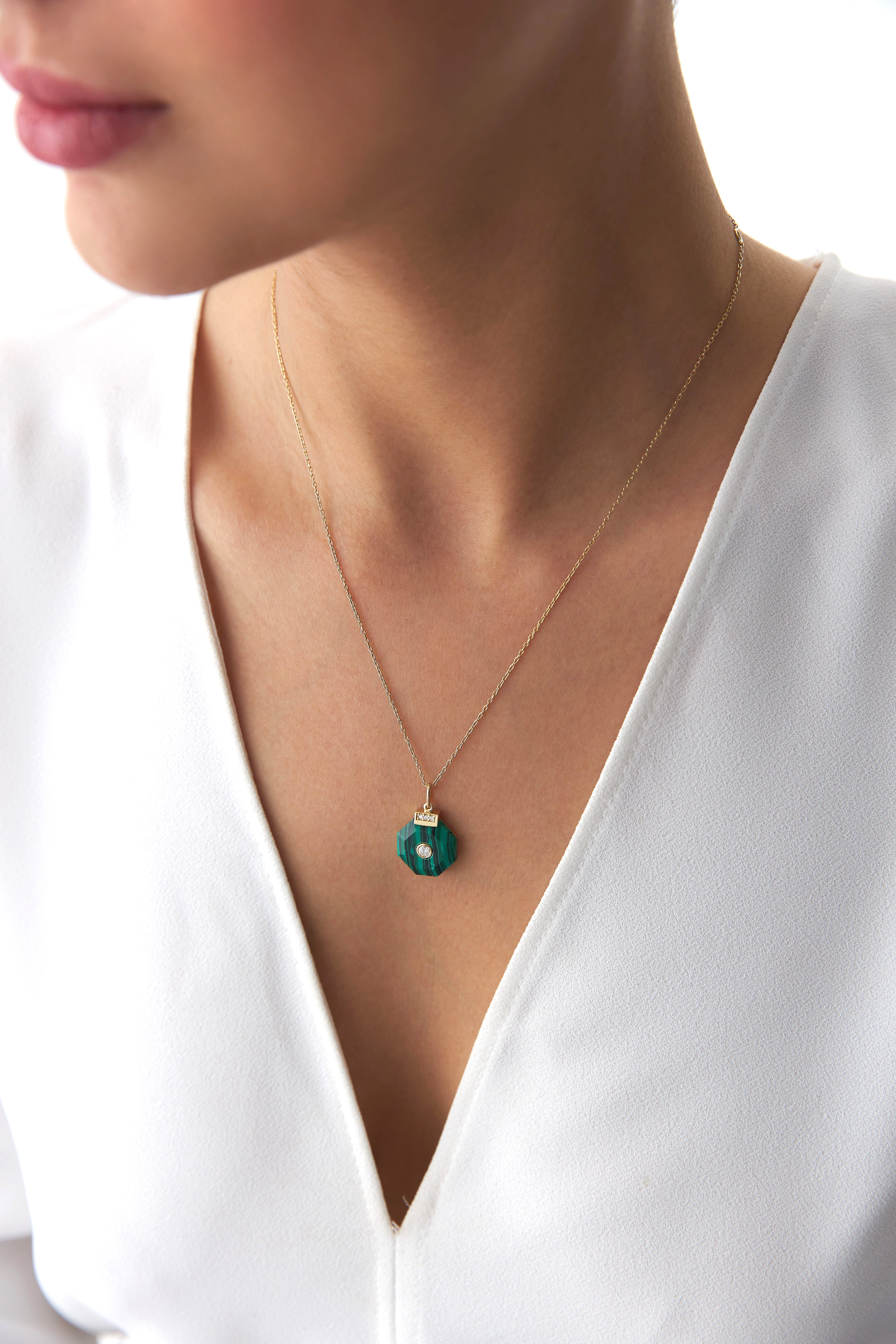 Diamond and Malachite Pendant Necklace in 14K Gold