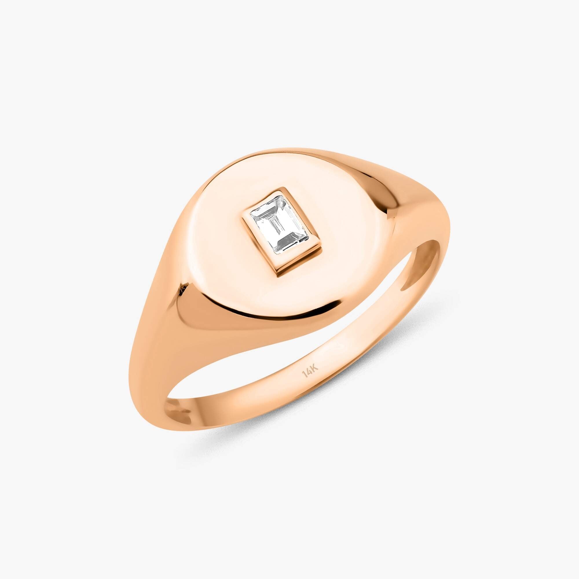 Minimal Baguette Diamond Ring in 14K Gold