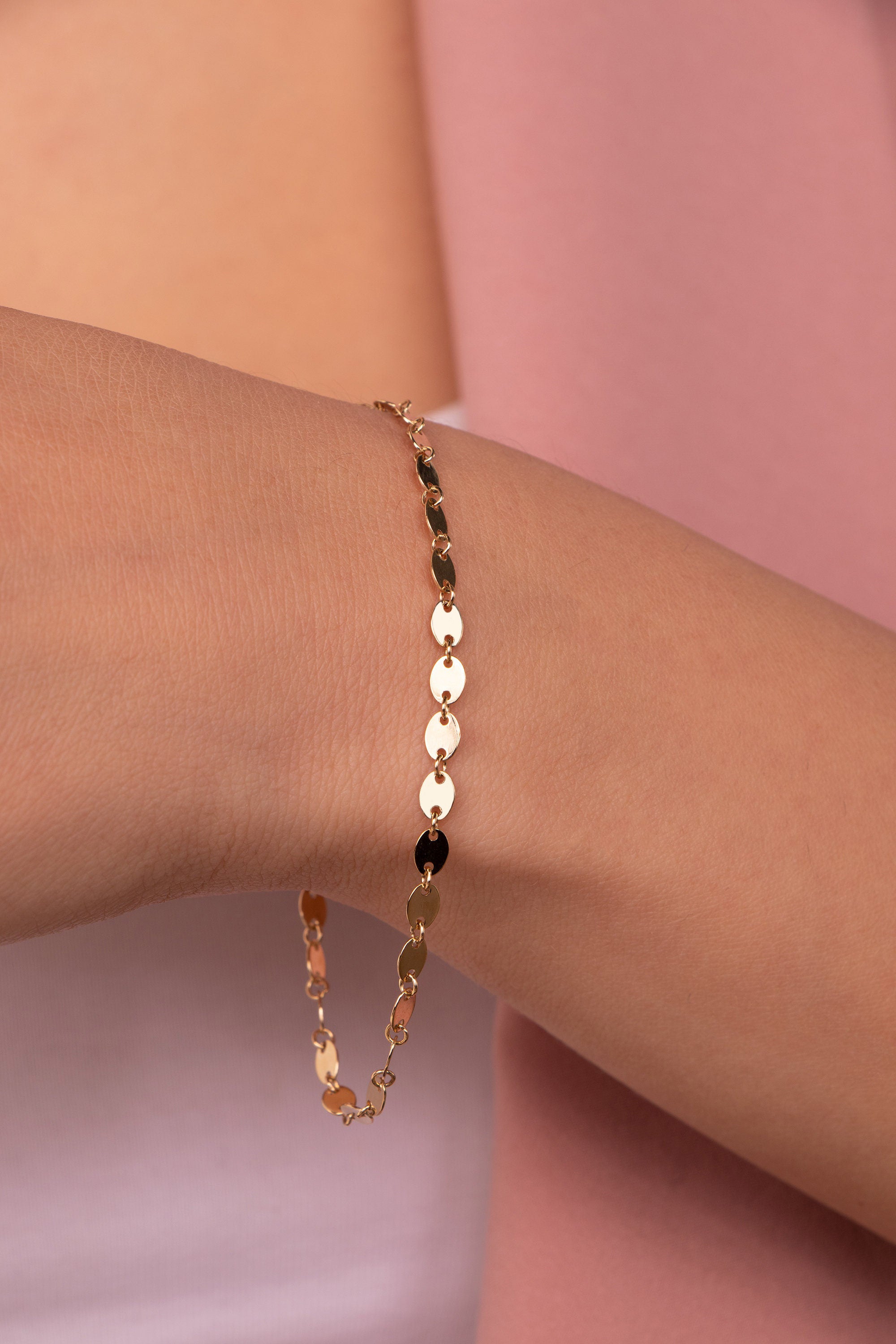 Oval Chain Bracelet in 14K Gold